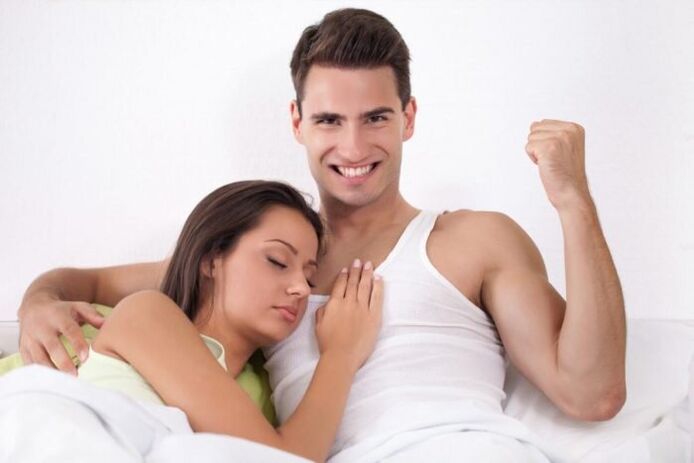 Donne e uomini hanno aumentato la loro potenza usando i rimedi popolari